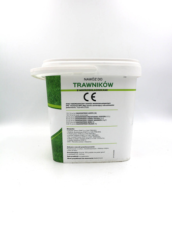 Nawóz do trawników z mikroelementami 4 kg