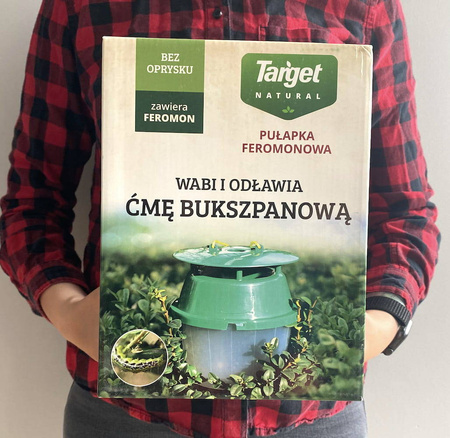 Pułapka feromonowa na ćmę bukszpanową